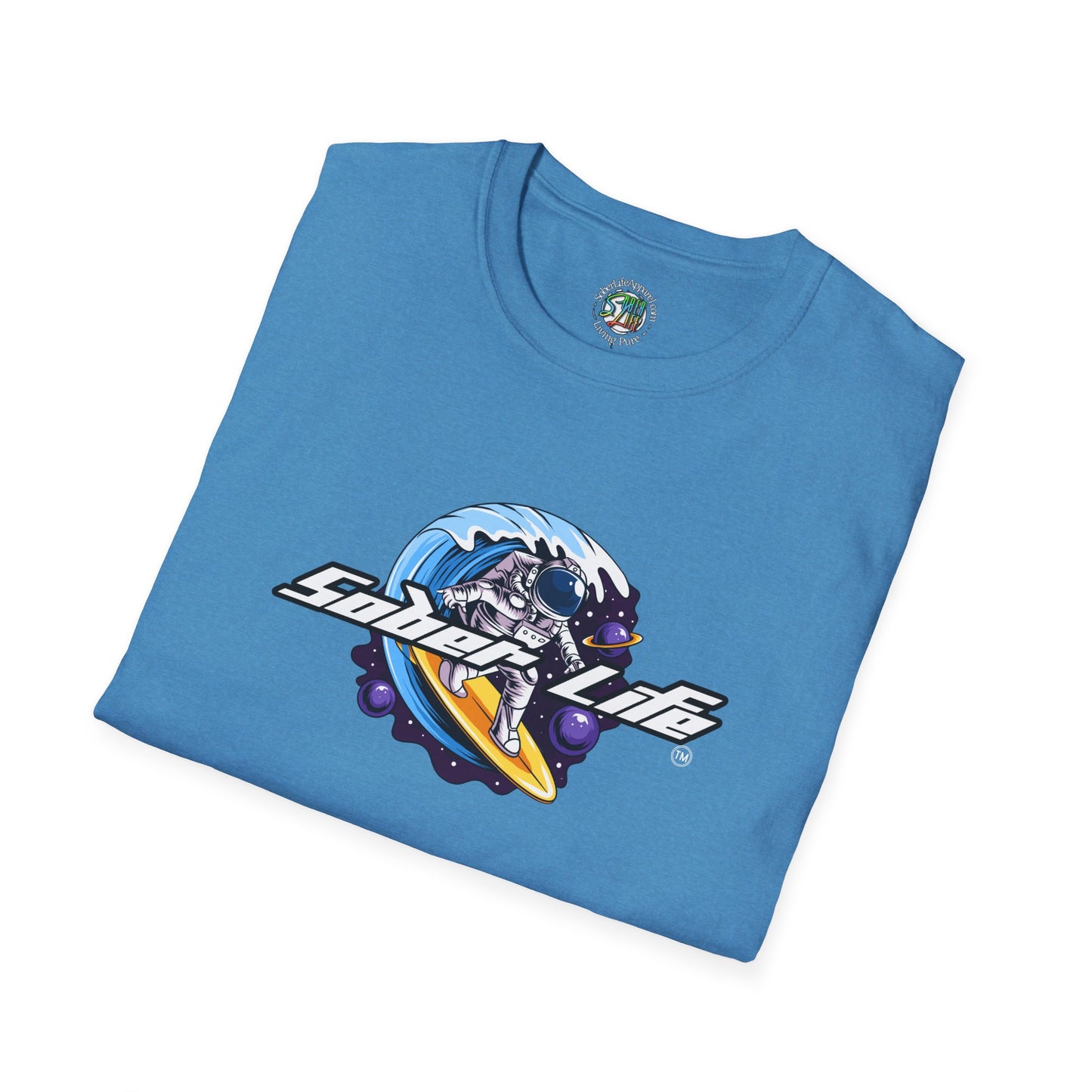 astro surf 2 - Unisex Softstyle T-Shirt