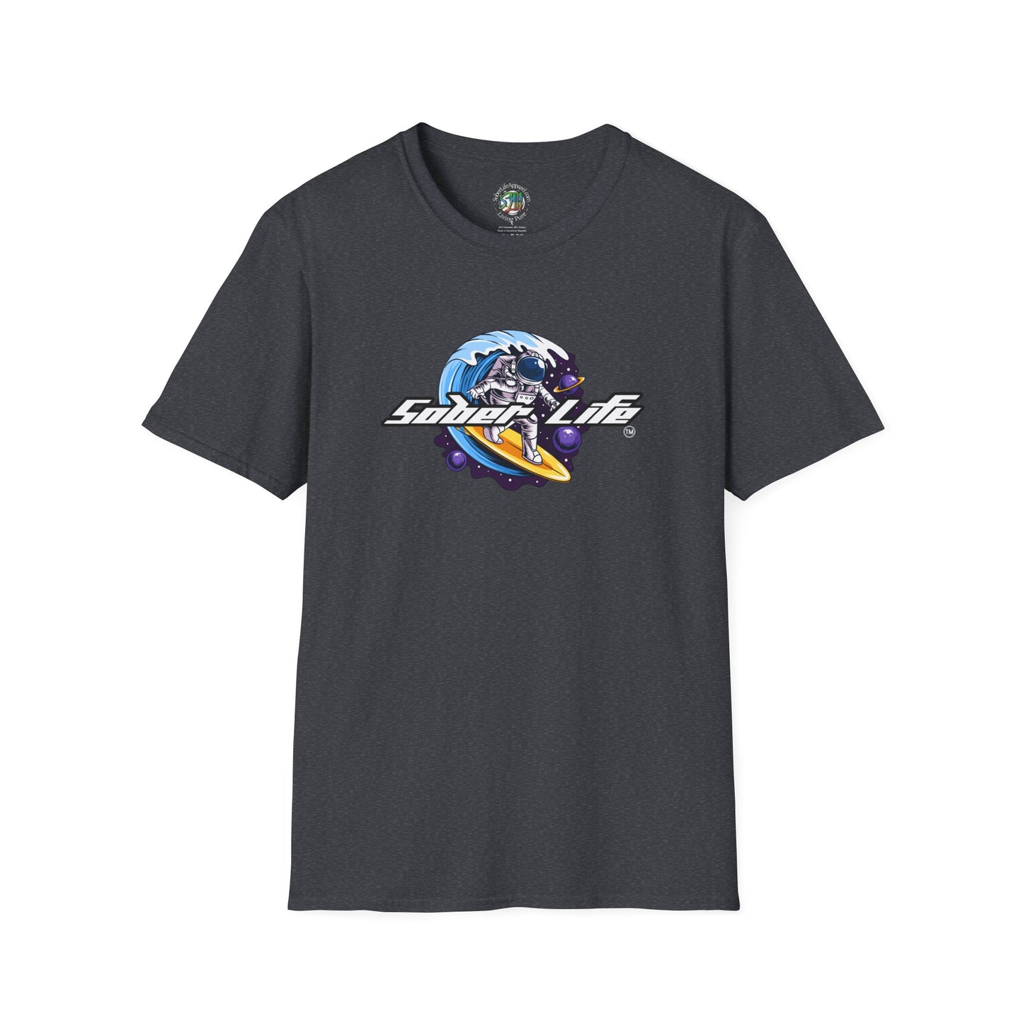 astro surf 2 - Unisex Softstyle T-Shirt